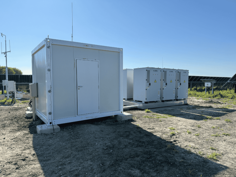 Salix Energy Sigma Kft 2,98 MW LFP energiatároló - Kalocsa 3